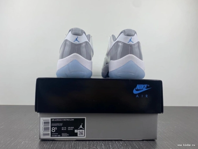 Chep Onekick Low Jordan Air Grey 11 Cement AV2187-140 0818